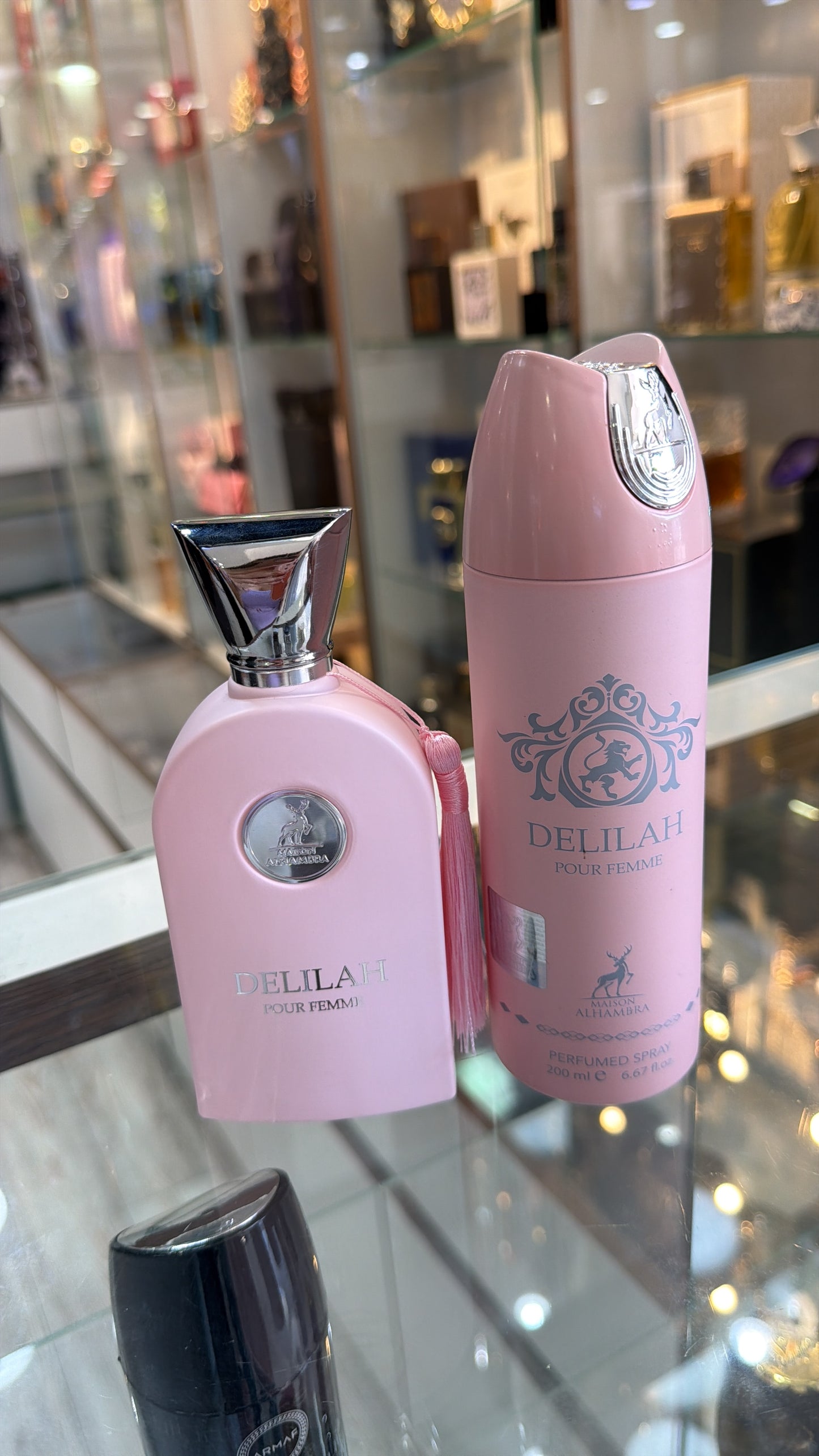 DELILAH | MUJER